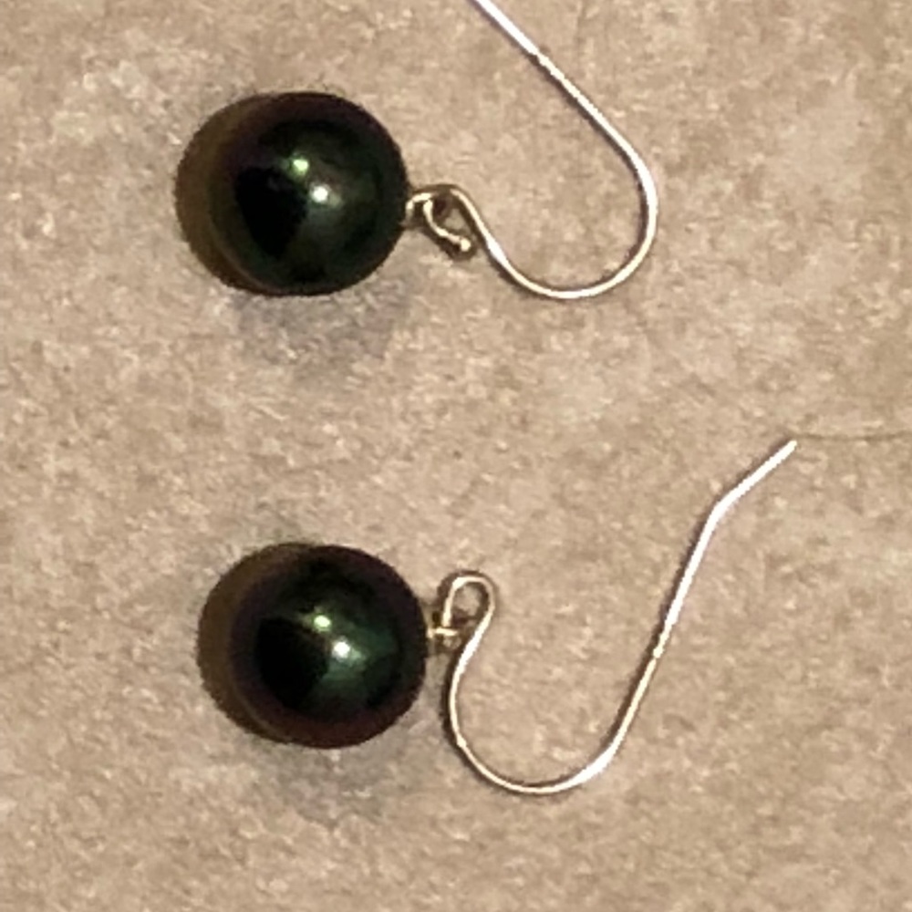 Pearl earrings